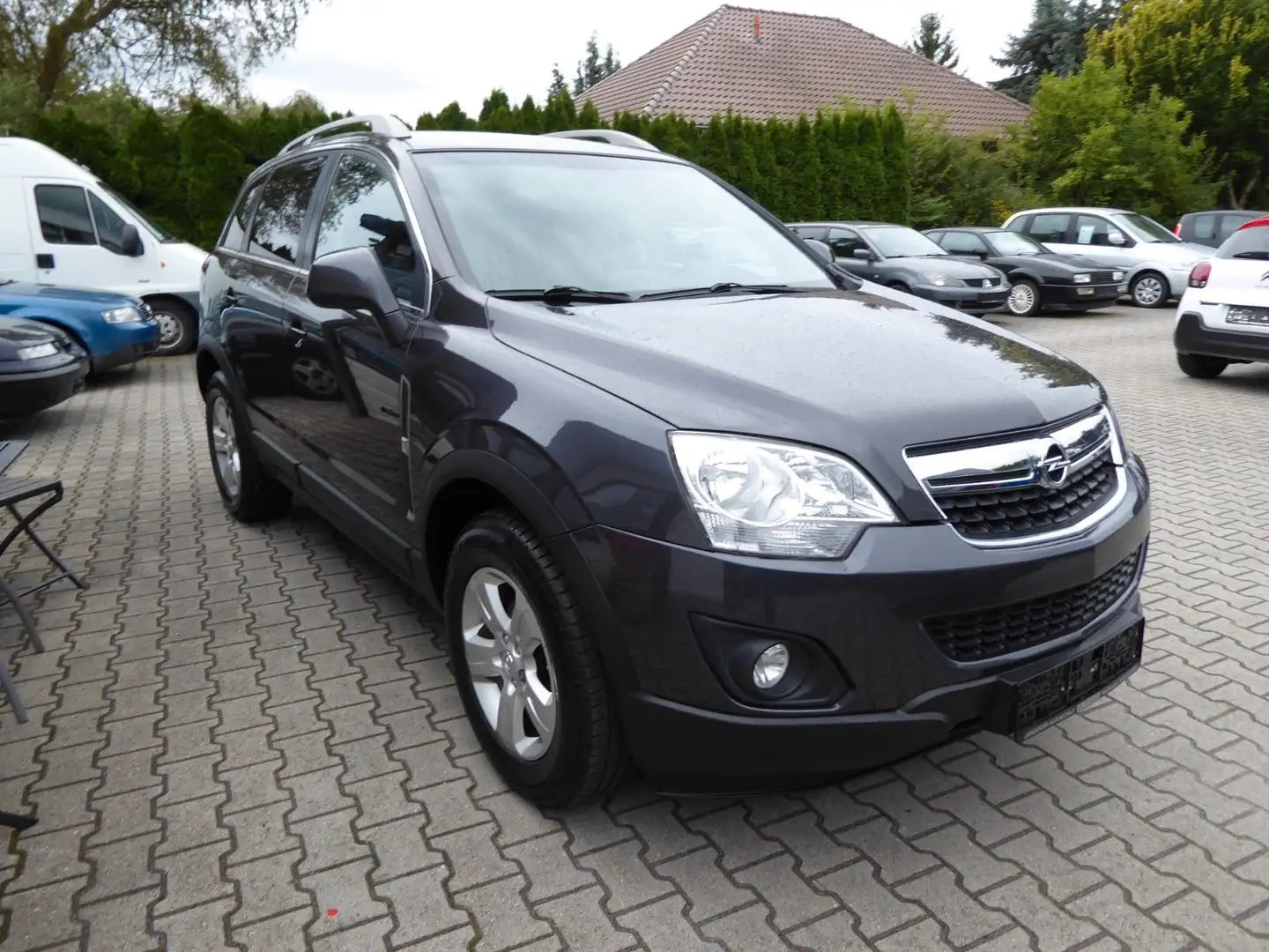 Opel Antara Selection 4x2 AHK/Kamera/HU neu Grau - 2