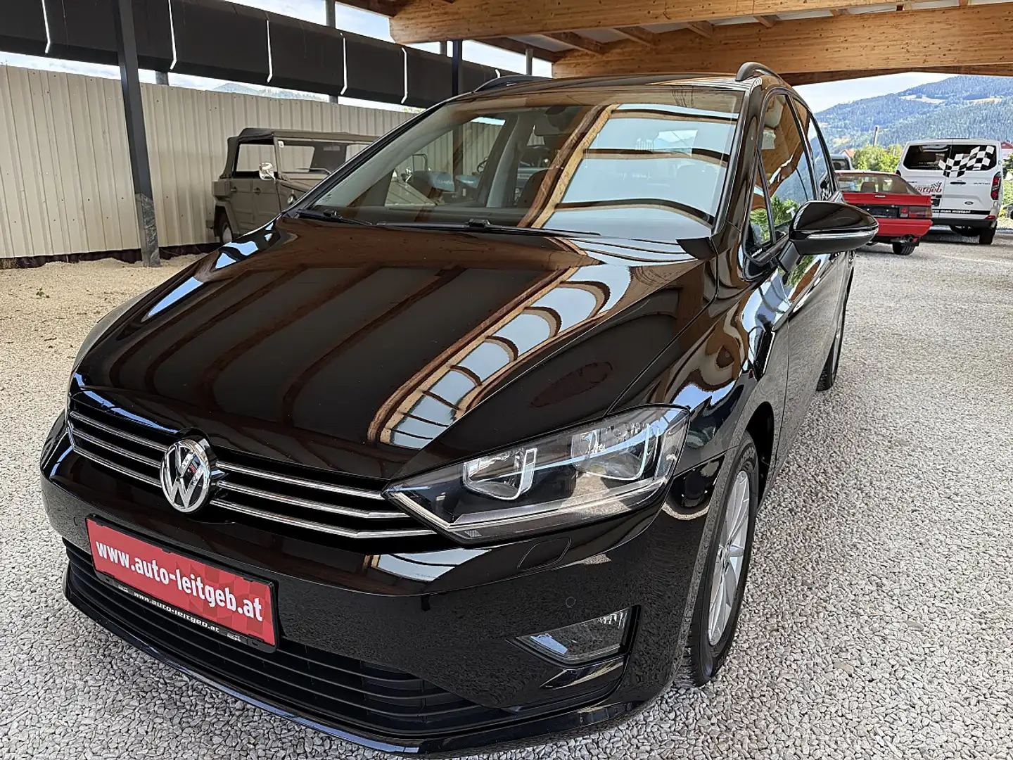 Volkswagen Golf Sportsvan Comfortline 1,6 BMT TDI Schwarz - 1