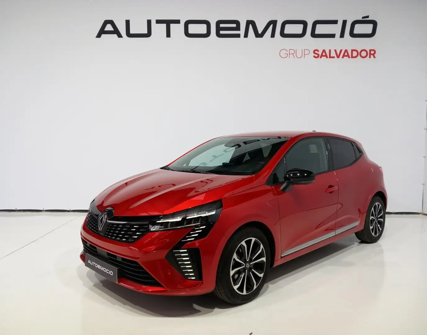 Renault Clio TCe Techno 67kW Rouge - 1