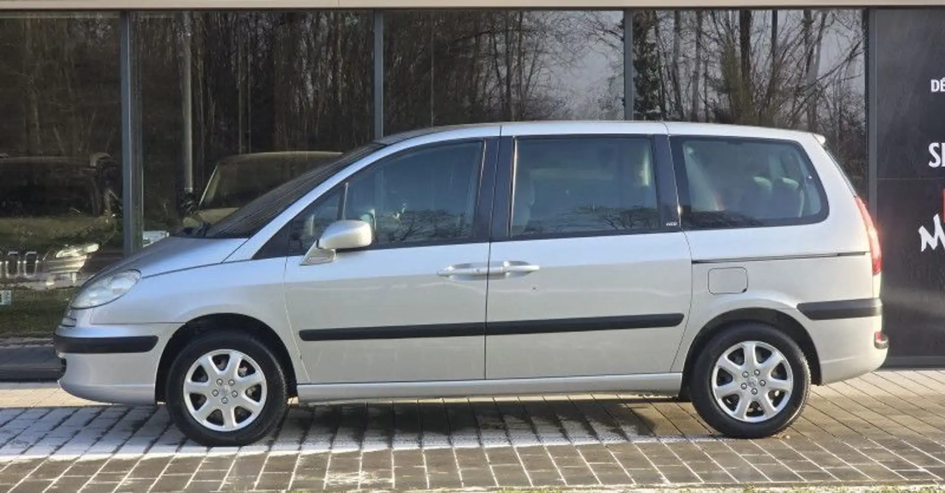 Peugeot 807 2.0 HDI110 CONFORT PACK Gris - 2