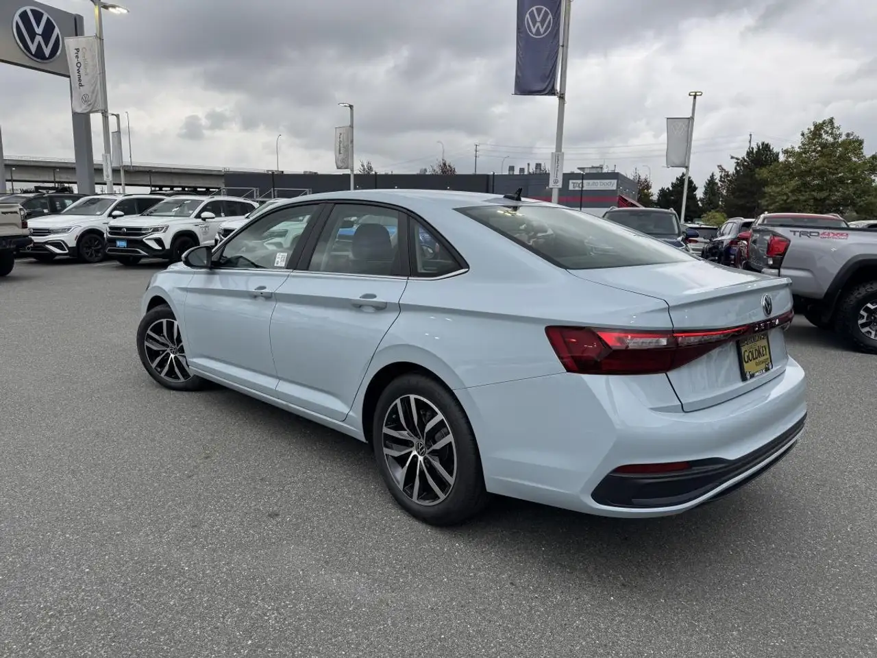 Volkswagen Jetta снимка Volkswagen Jetta