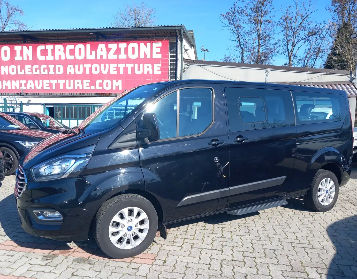 Ford Tourneo Custom Custom 9P 320 2.0 tdci 105cv Grau - 1