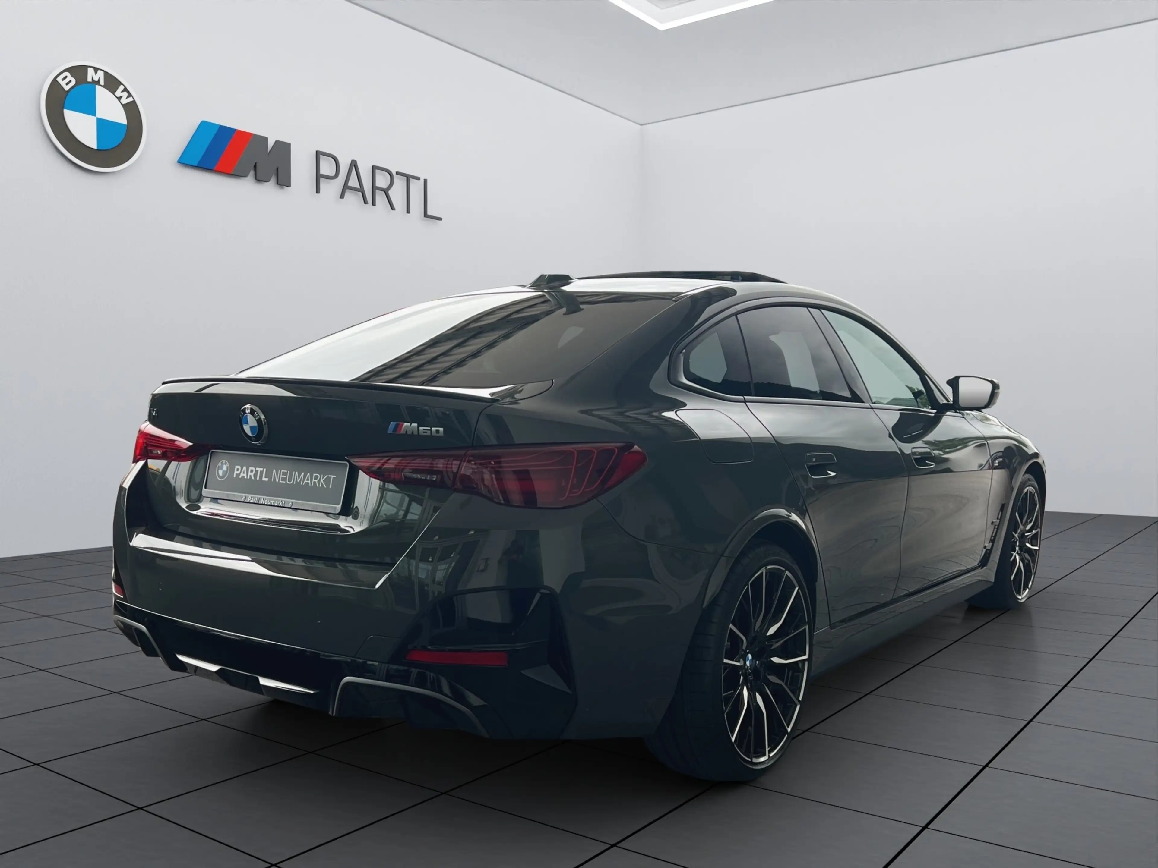 BMW i4 M60 xDrive M Sportpaket Pro 360° AHK eGSD — photo 4