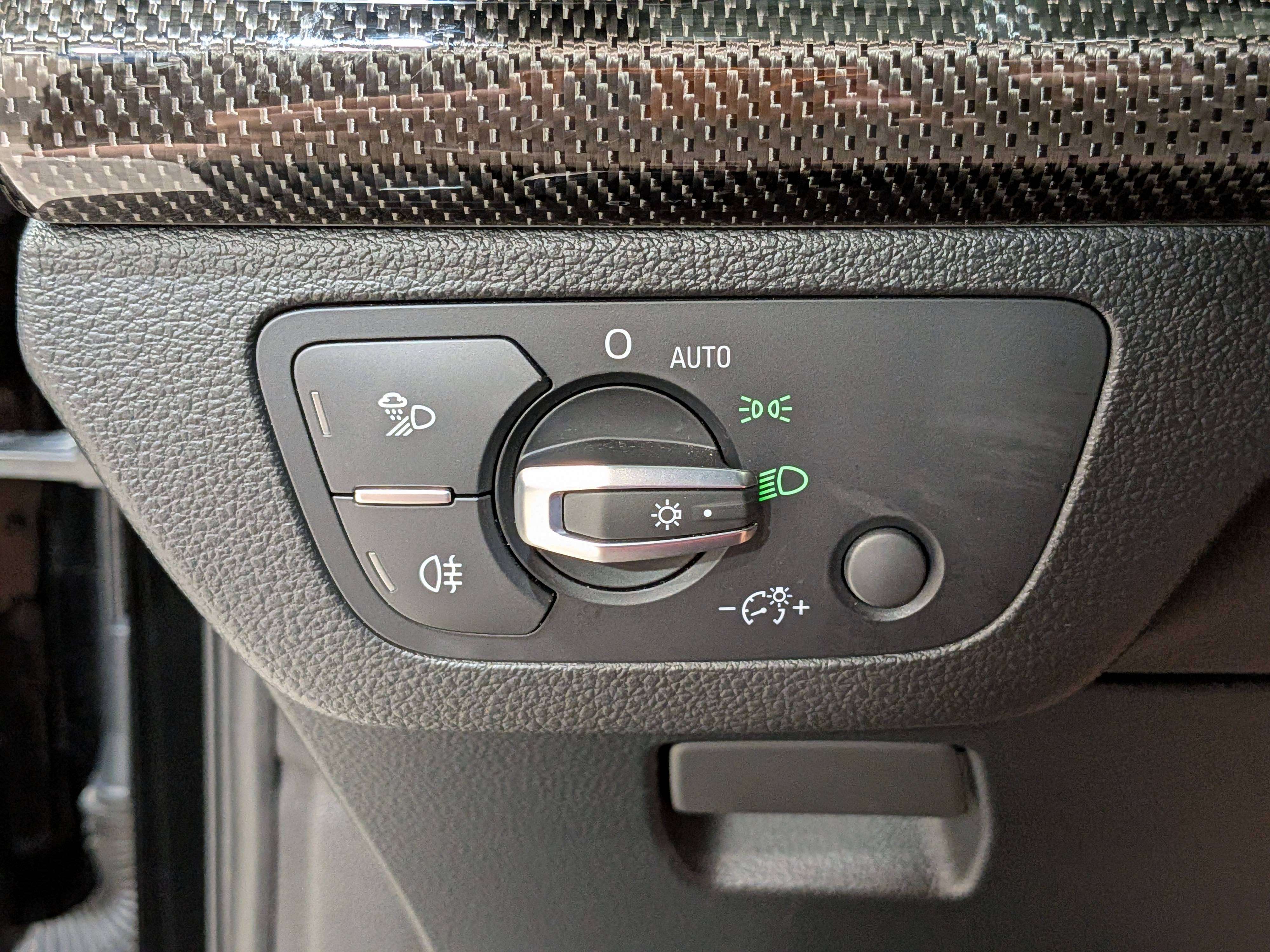 Audi SQ5 2022