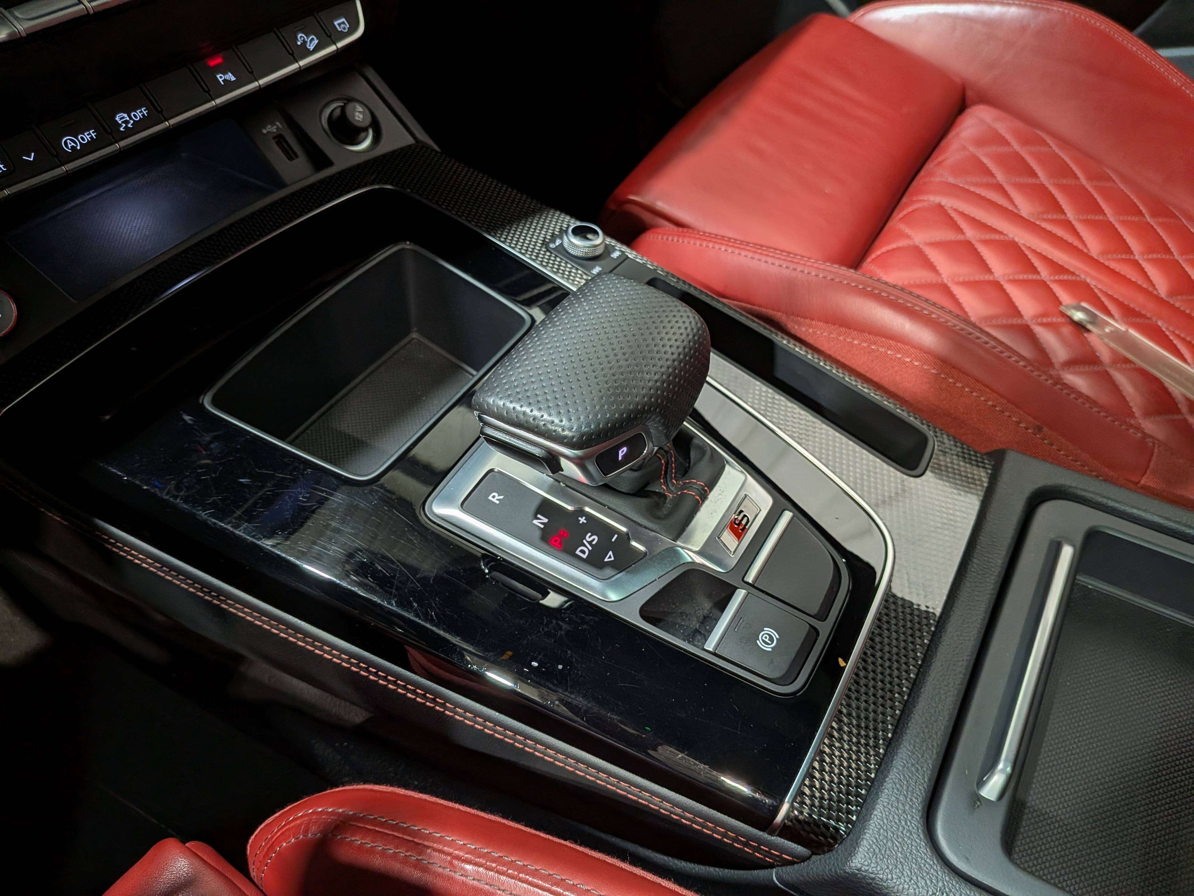 Audi SQ5 2022