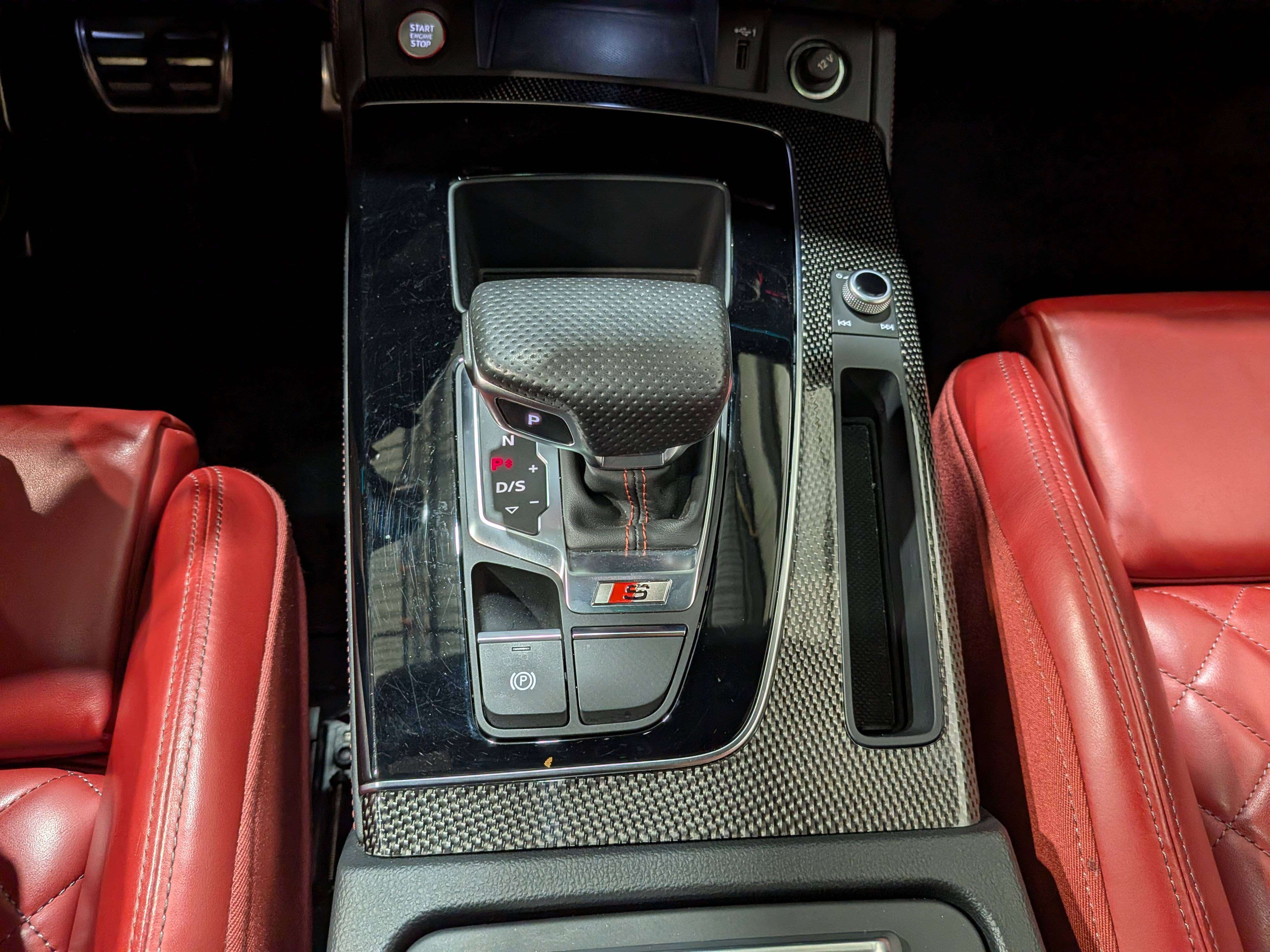 Audi SQ5 2022