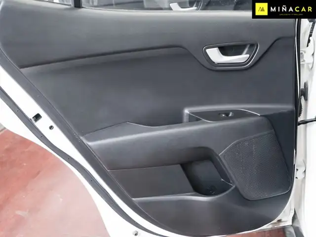 Kia Stonic view 11