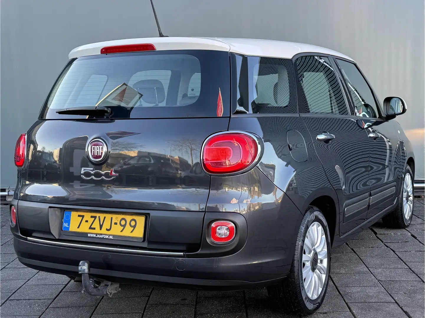 Fiat 500L Living BWJ 2015 | 0.9 TwinAir 105PK Easy | TREKHAA Grijs - 2