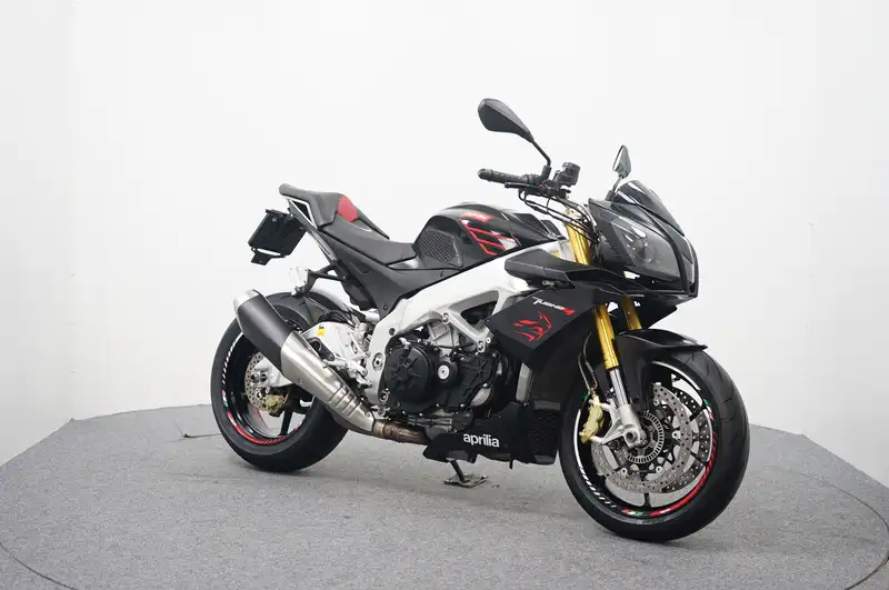 Aprilia Tuono - foto 2