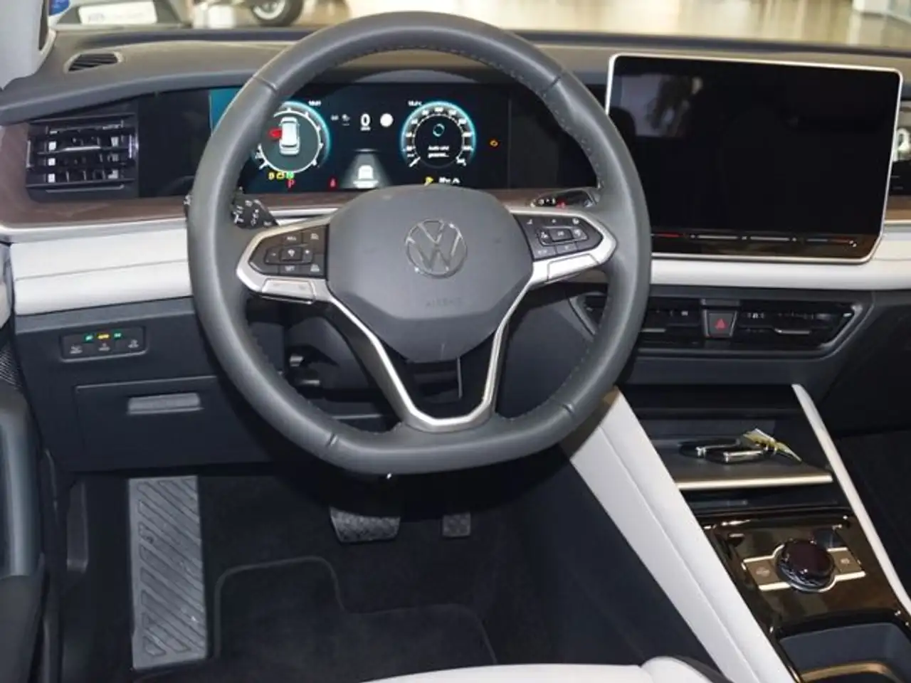 Volkswagen Tayron 2.0 TSI 4Motion Elegance | AHK | IQ.LIGHT 8