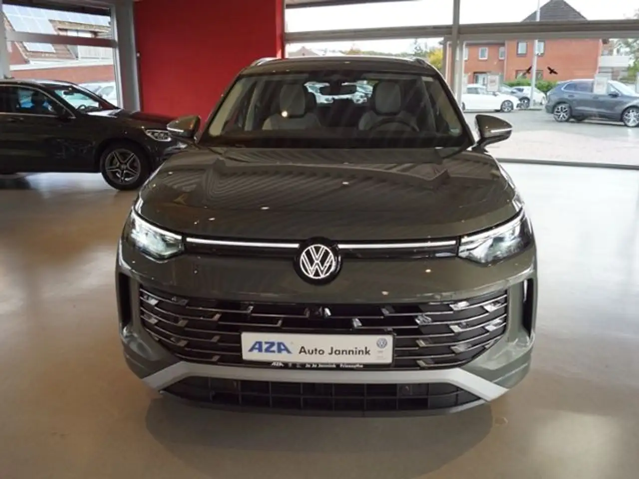 Volkswagen Tayron 2.0 TSI 4Motion Elegance | AHK | IQ.LIGHT 4