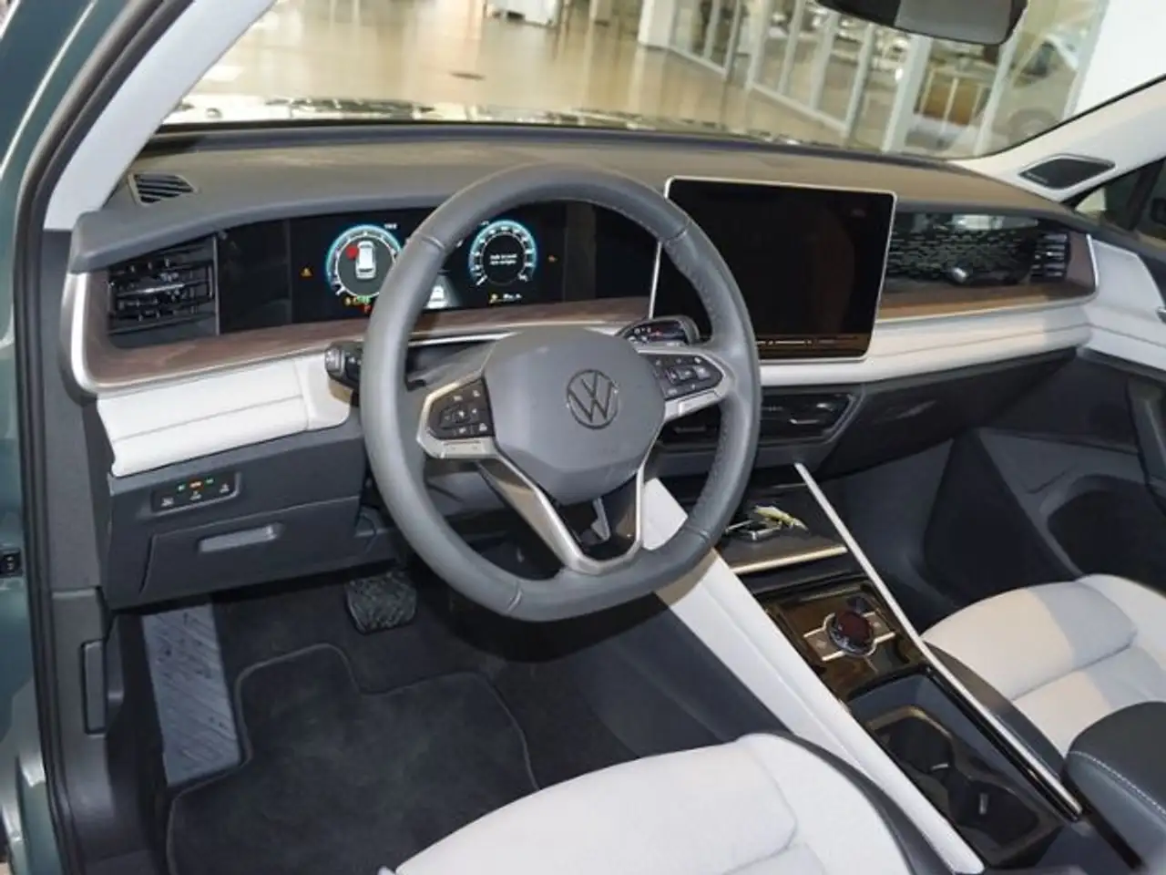 Volkswagen Tayron 2.0 TSI 4Motion Elegance | AHK | IQ.LIGHT 9