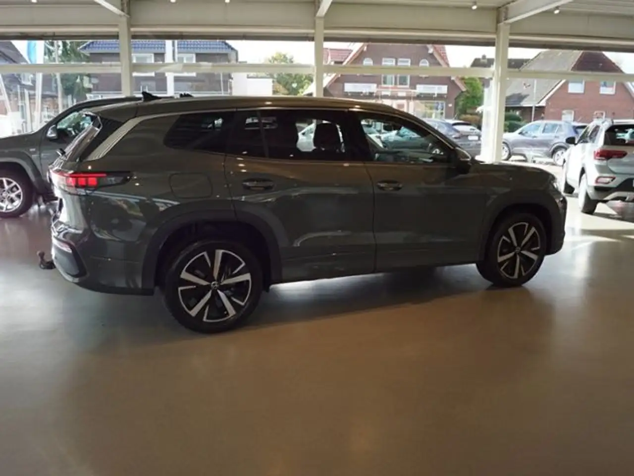 Volkswagen Tayron 2.0 TSI 4Motion Elegance | AHK | IQ.LIGHT 5