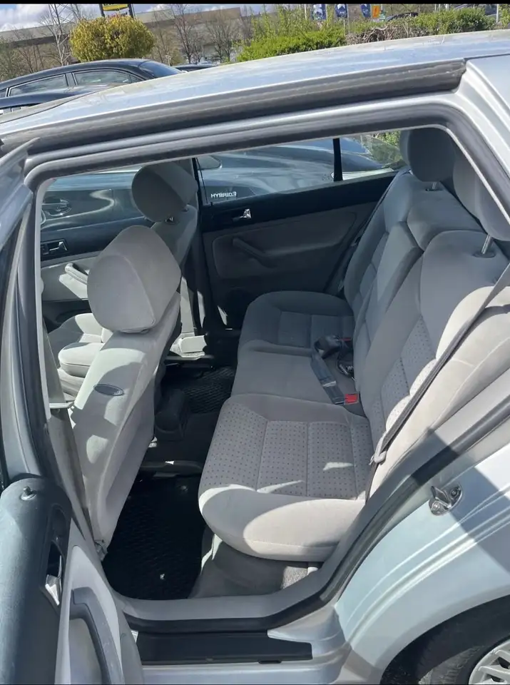 Volkswagen Golf 1.6, foto 5