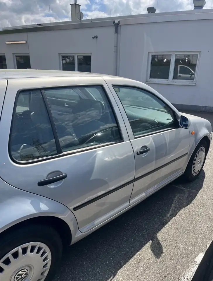 Volkswagen Golf 1.6, foto 4
