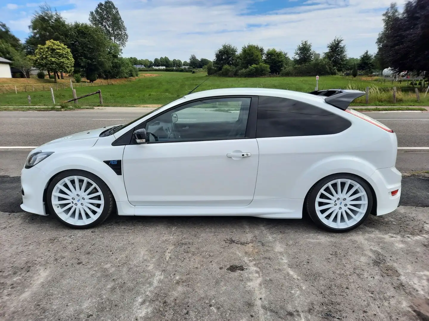 Ford Focus 2,5 RS Weiß - 2