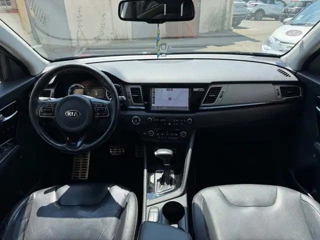 Kia Niro view 15