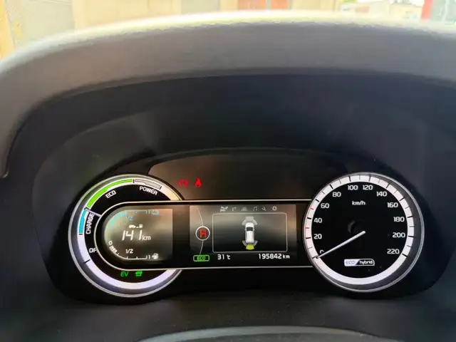 Kia Niro view 18