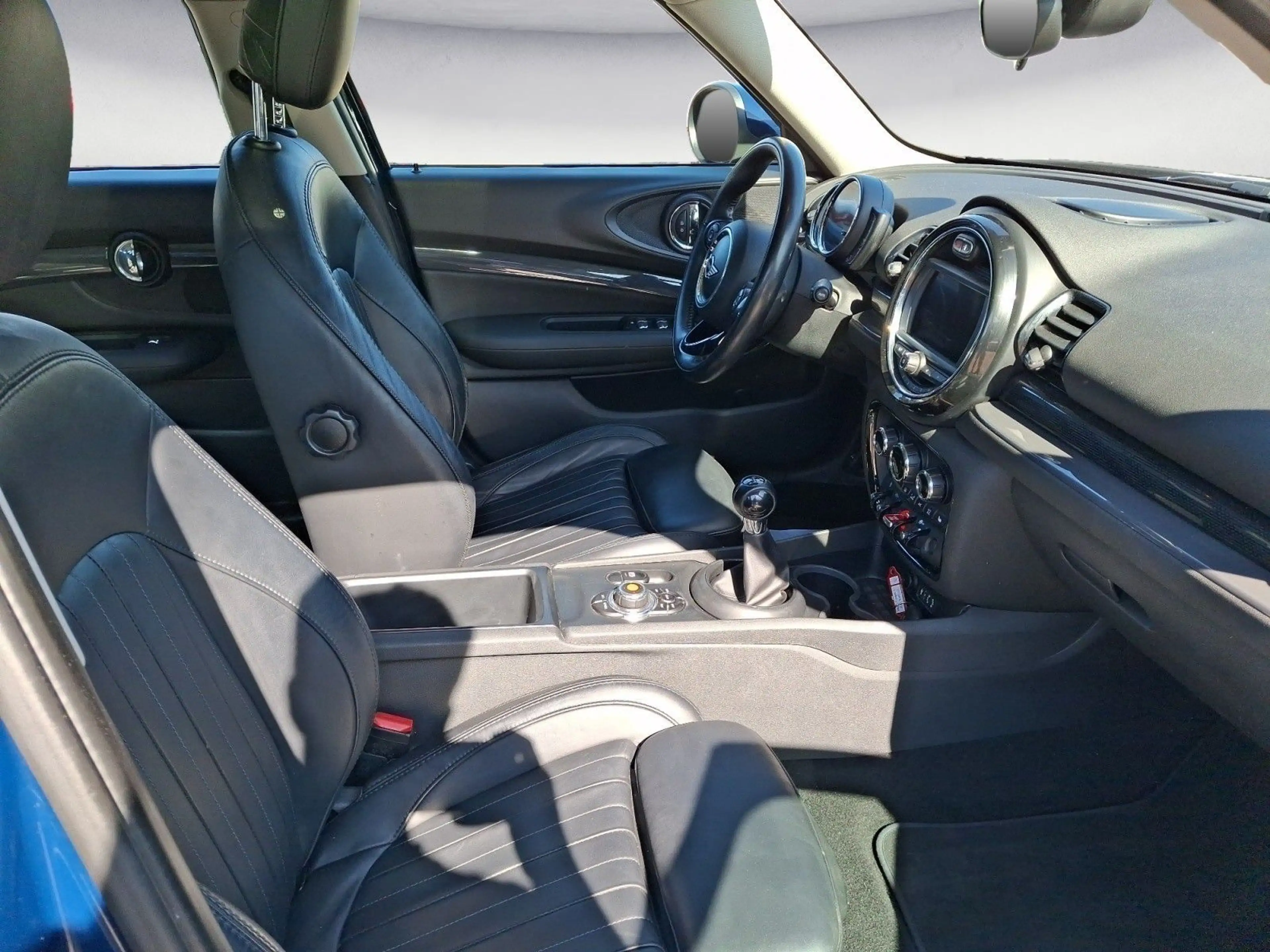 MINI Cooper S Clubman Panorama Klimaaut. Sportsitze — photo 13