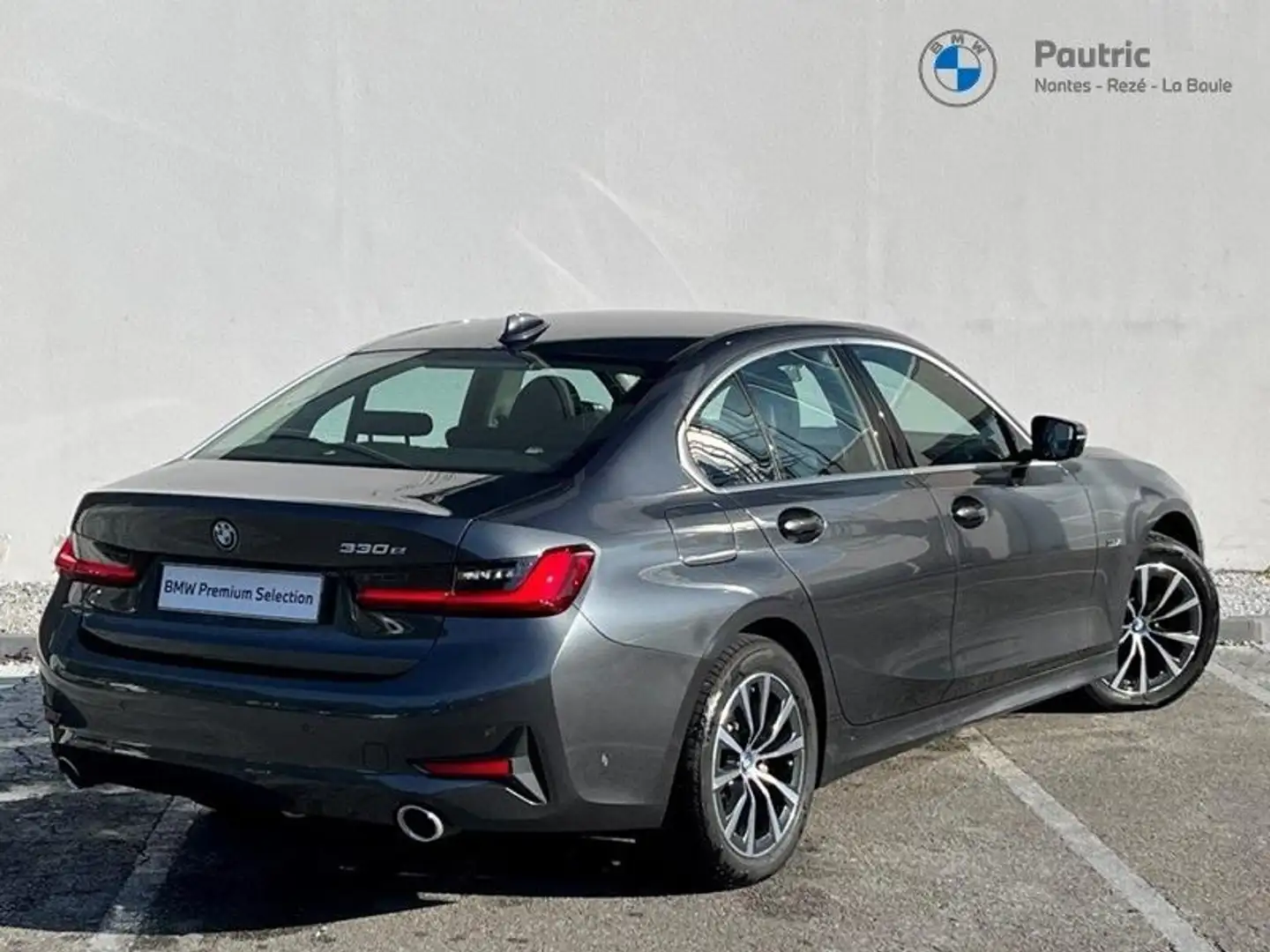 BMW 330 330eA 292ch Business Design 10cv Gris - 2