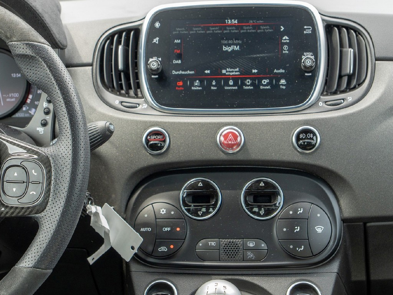 Abarth 595 Competizione Xenon, Beats — photo 12