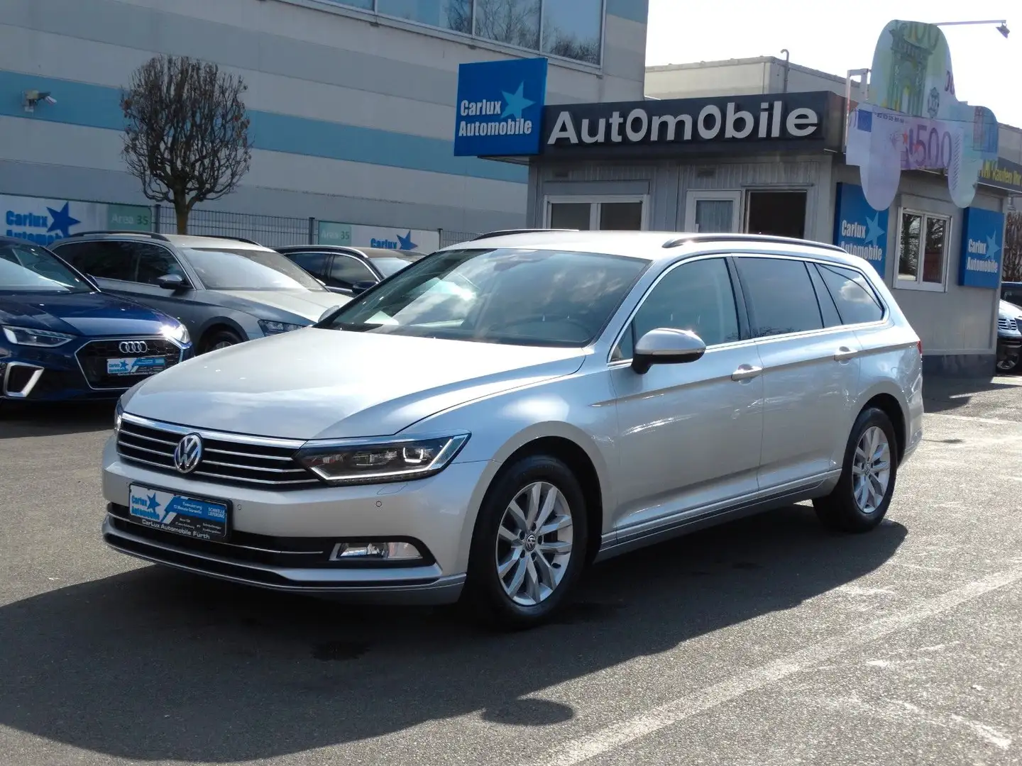Volkswagen Passat 2,0Tdi-DSG*LED*Navi*ACC*Massage*Kamera Plateado - 1