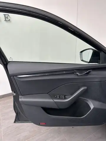 Skoda Octavia view 7