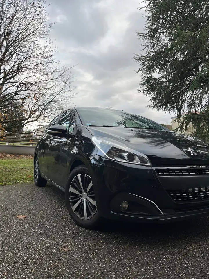 Peugeot 208 1.2 PureTech 82ch BVM5 Allure