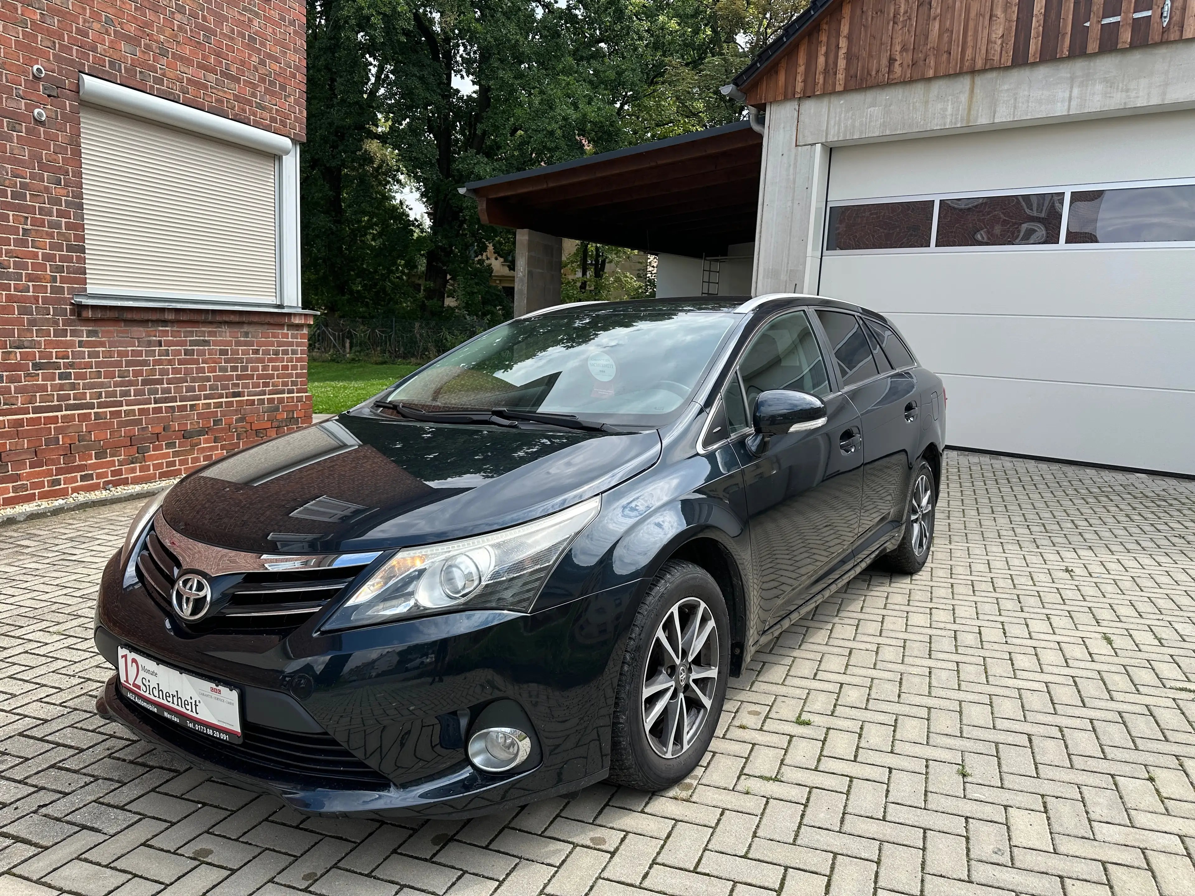 Toyota Avensis Edition — photo 3
