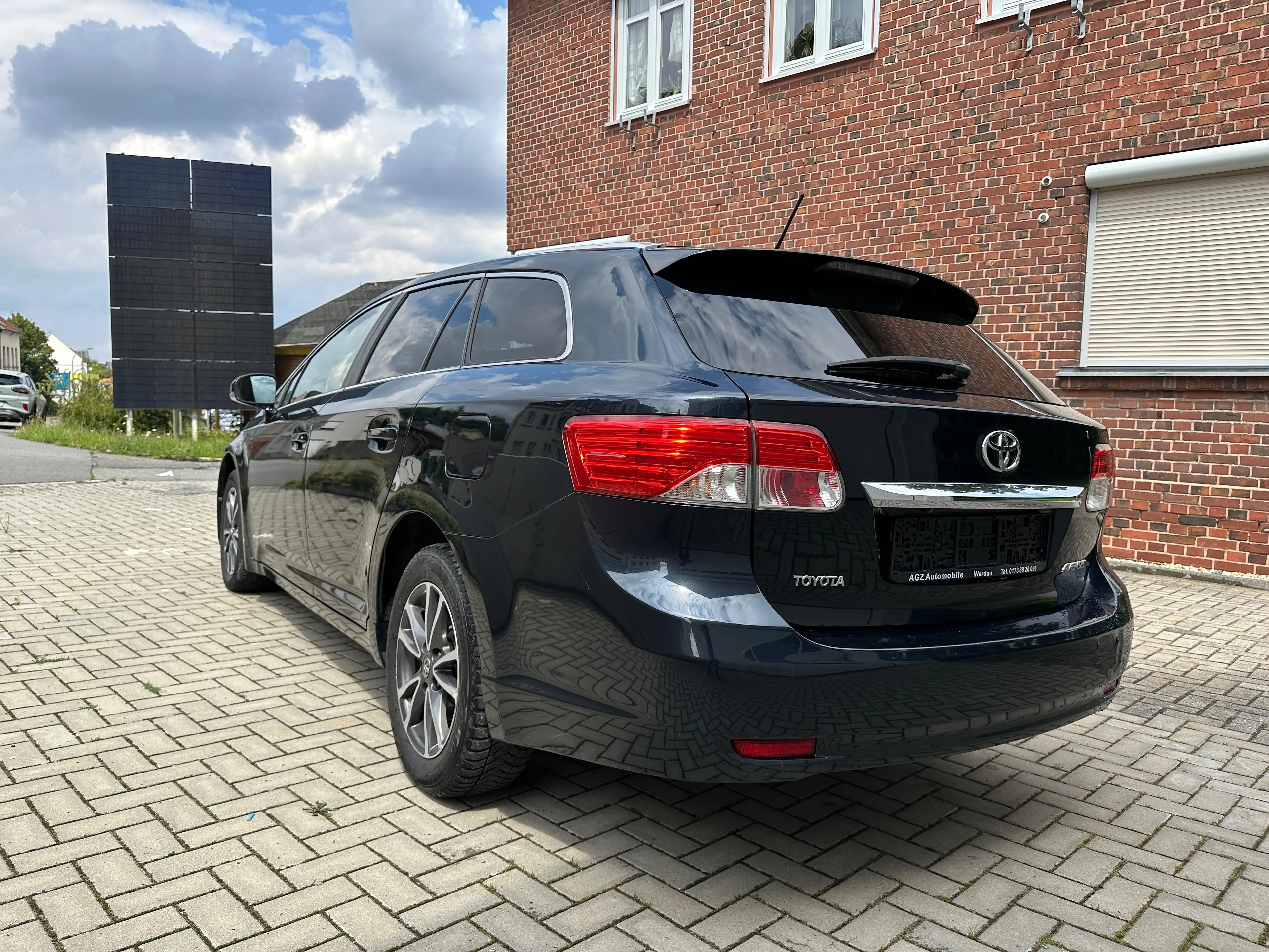 Toyota Avensis Edition — photo 8