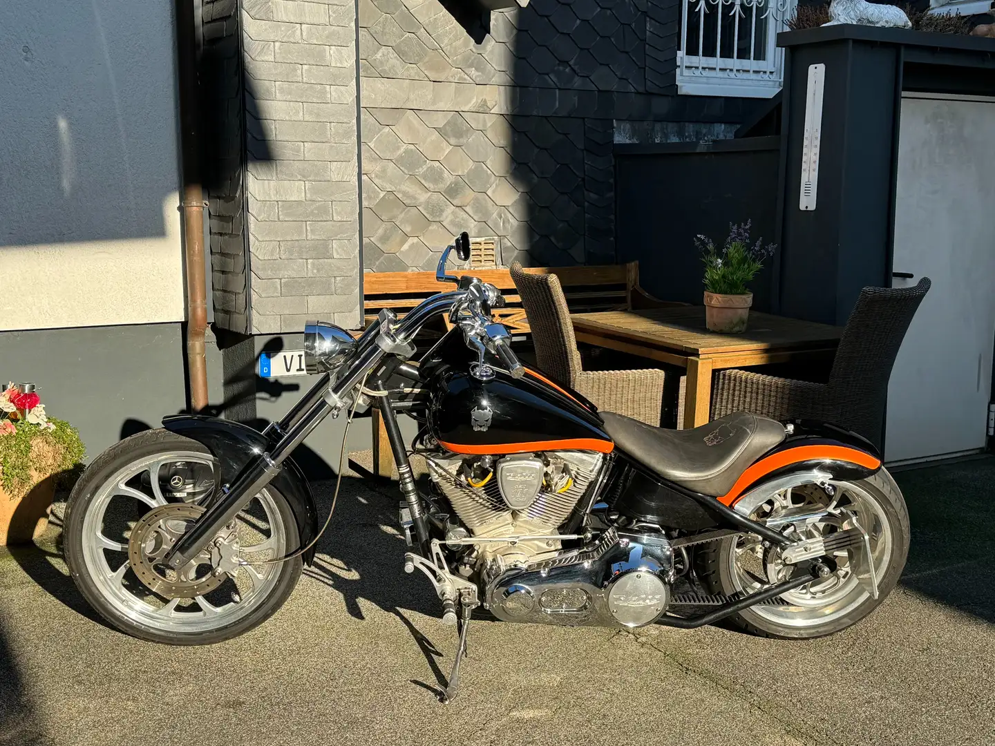 Big Dog Pitbull Custom-Bike Negru - 1