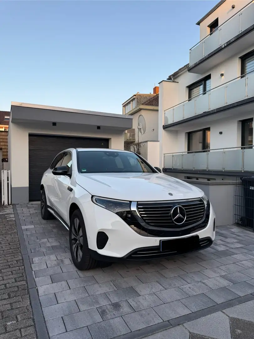 Mercedes-Benz EQC 400 4Matic Білий - 1