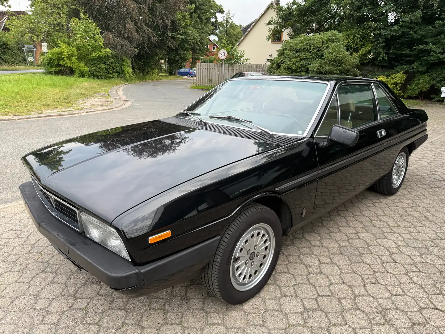 Lancia Gamma Coupé 2500 *HU a.W. neu*H-Kennzeichen*34 Jahre im letzten Besitz* Schwarz - 2