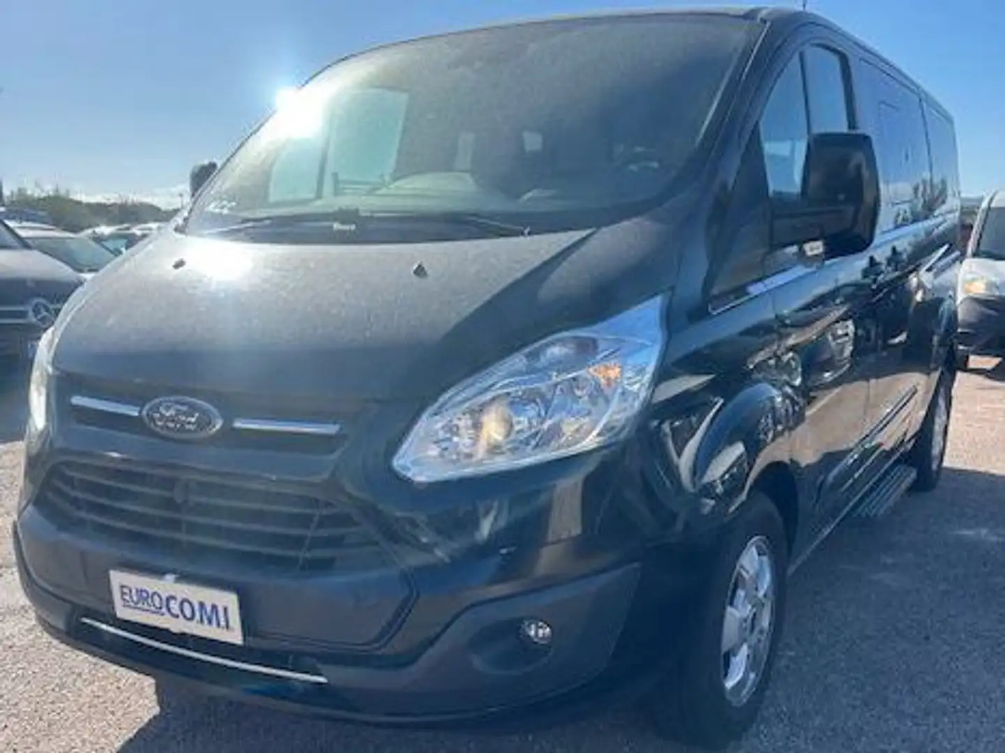 Ford Tourneo Custom Tourneo Custom 310 2.0 TDCi 170CV aut. PL Titanium Černá - 2