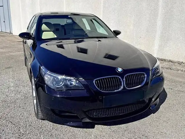 BMW M5 Serie 5 E60 2003 Berlina 5.0