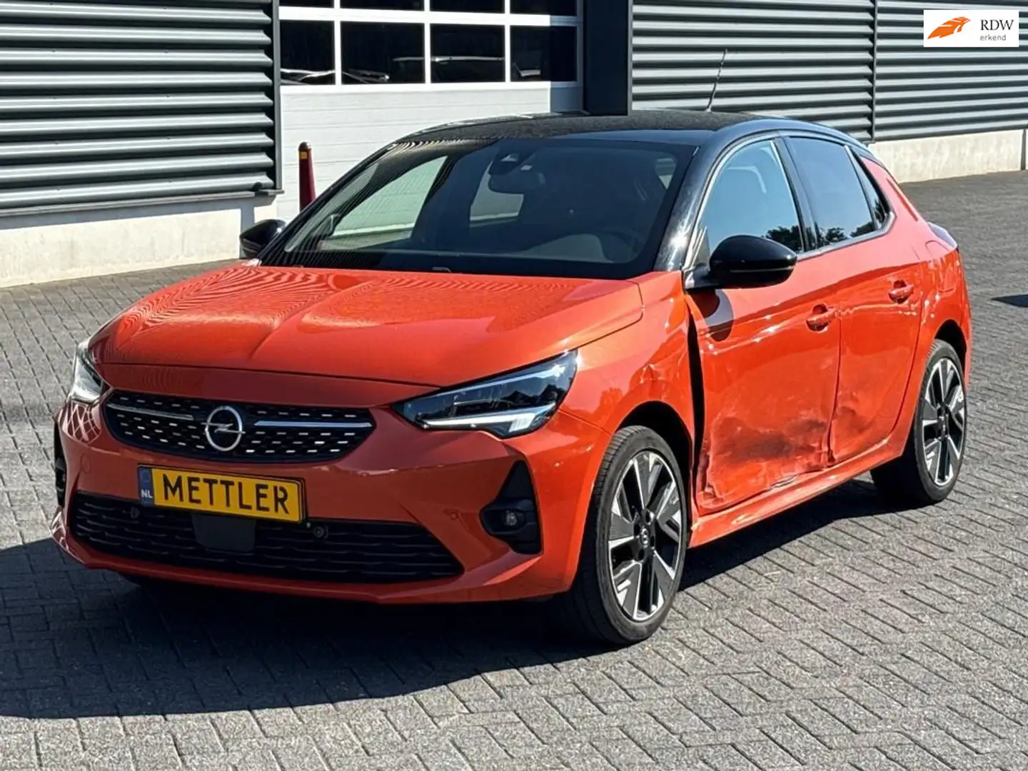Opel Corsa-e GS Line 50 kWh Oranje - 1