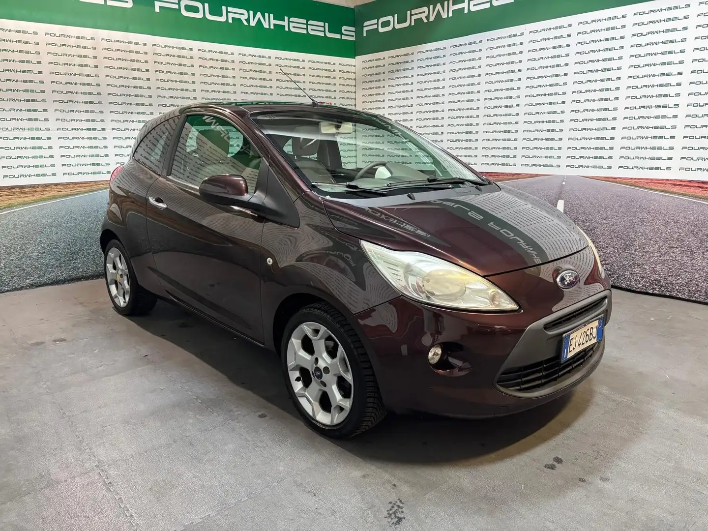 Ford Ka/Ka+ Ka 1.2 8V 69 CV Individual Violett - 1