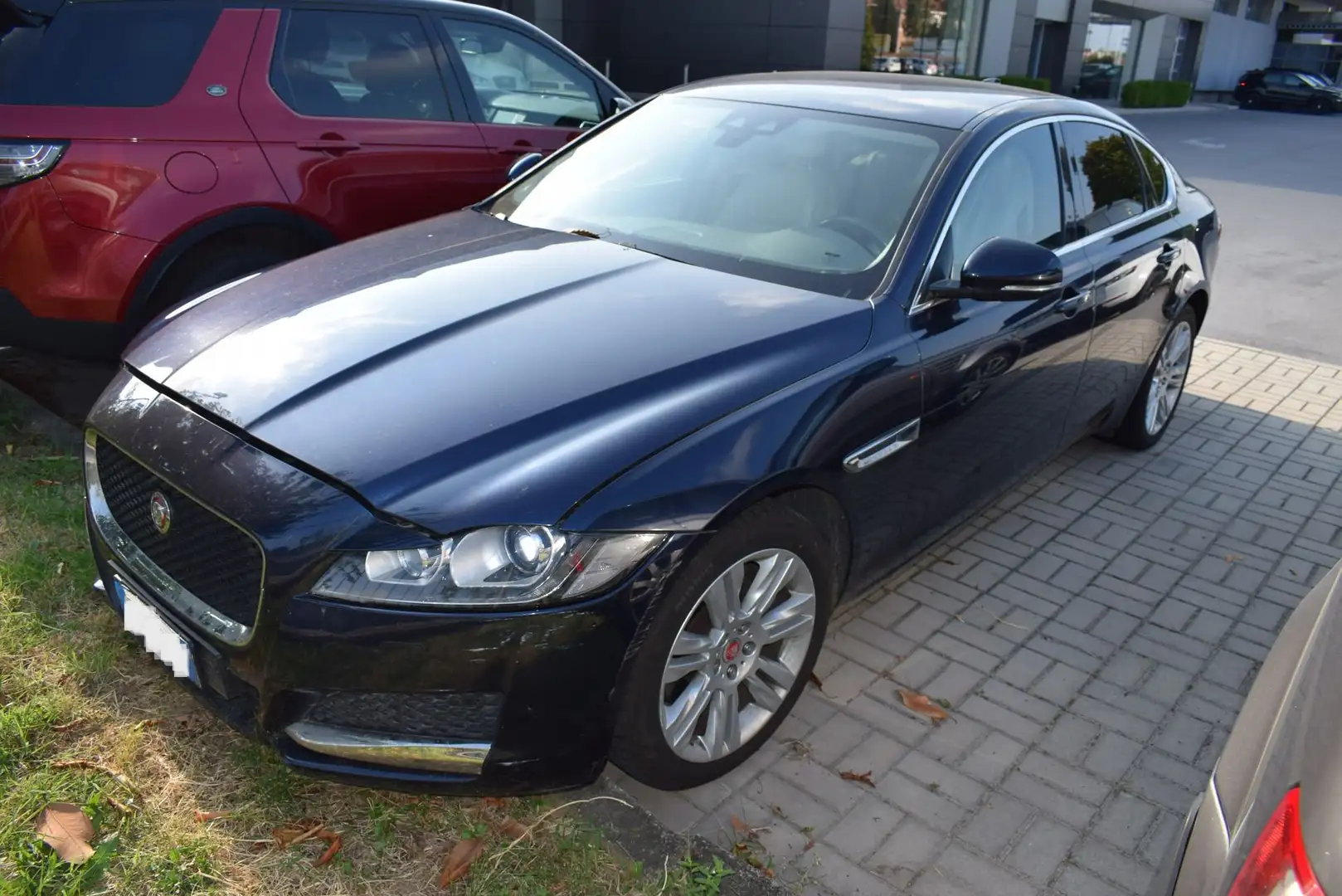 Jaguar XF XF 2.0 D 180 CV AWD aut. Prestige MOTORE DA SOSTI Blu/Azzurro - 1