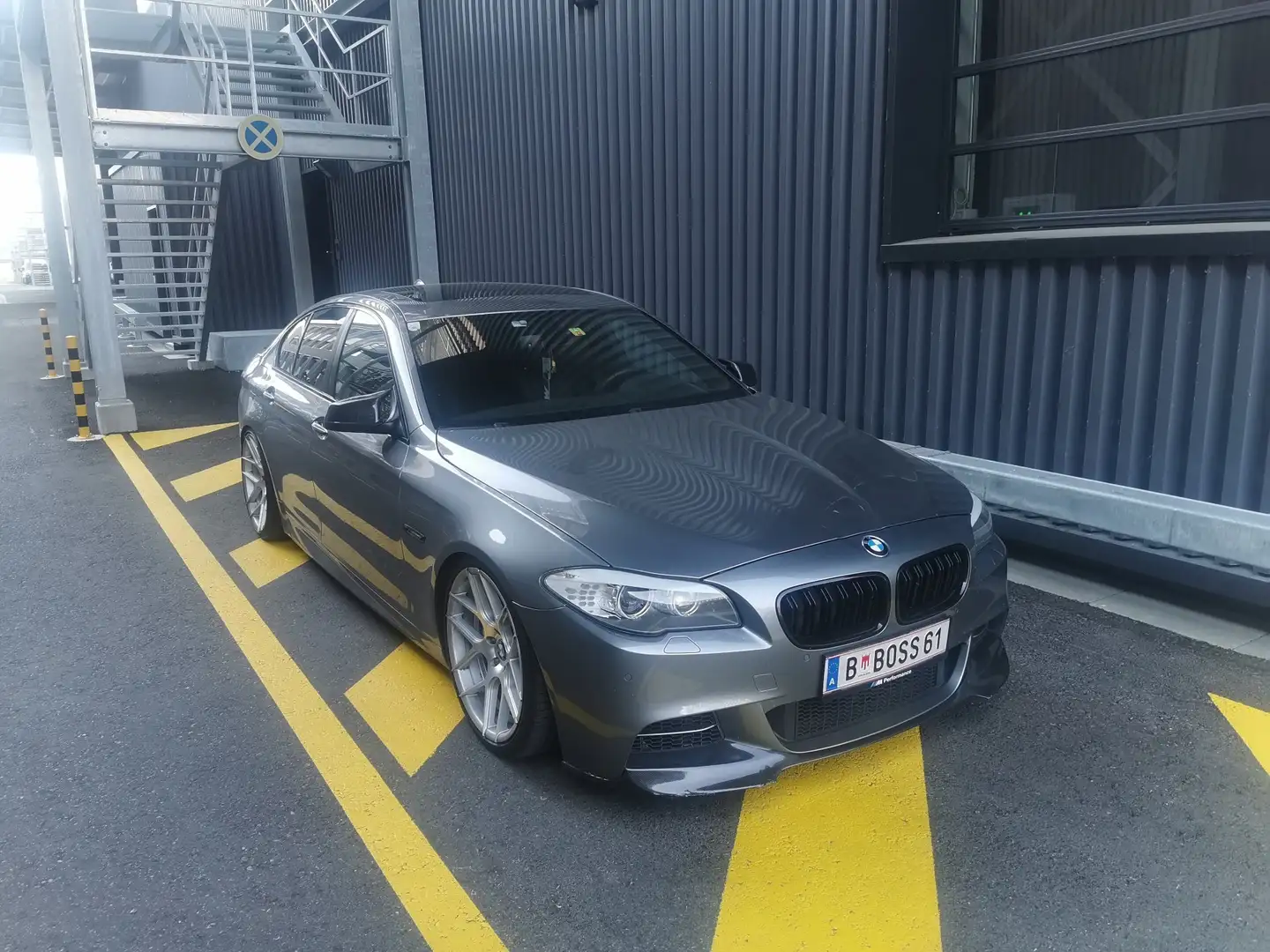 BMW 535 535d M paket Grey - 1