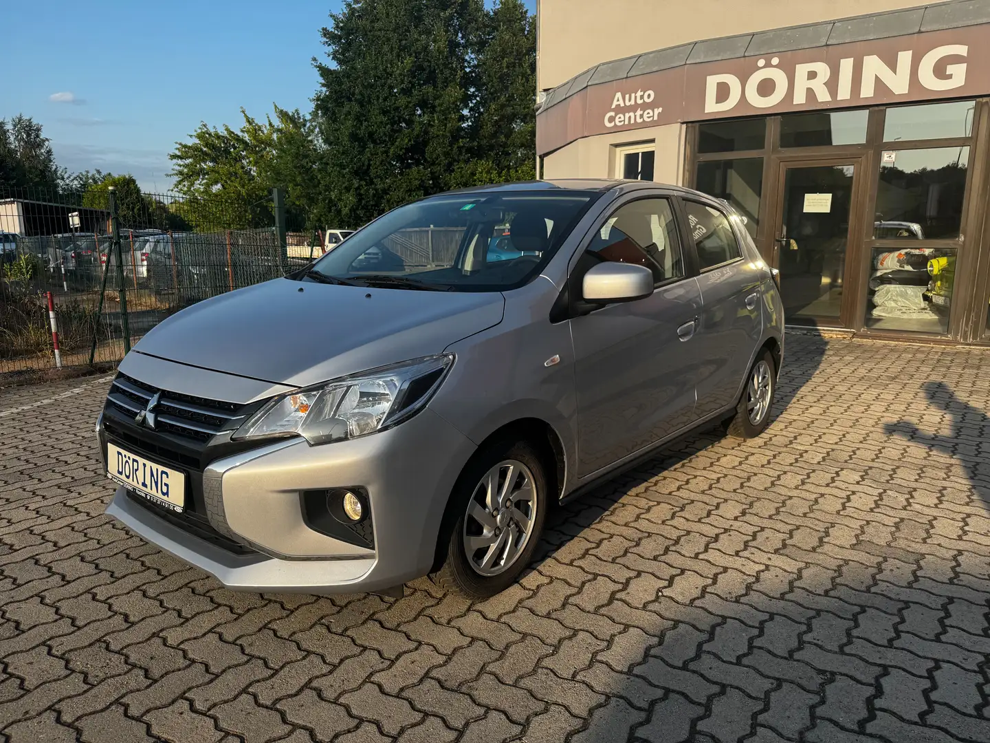 Mitsubishi Space Star Klima Automatic Silber - 2