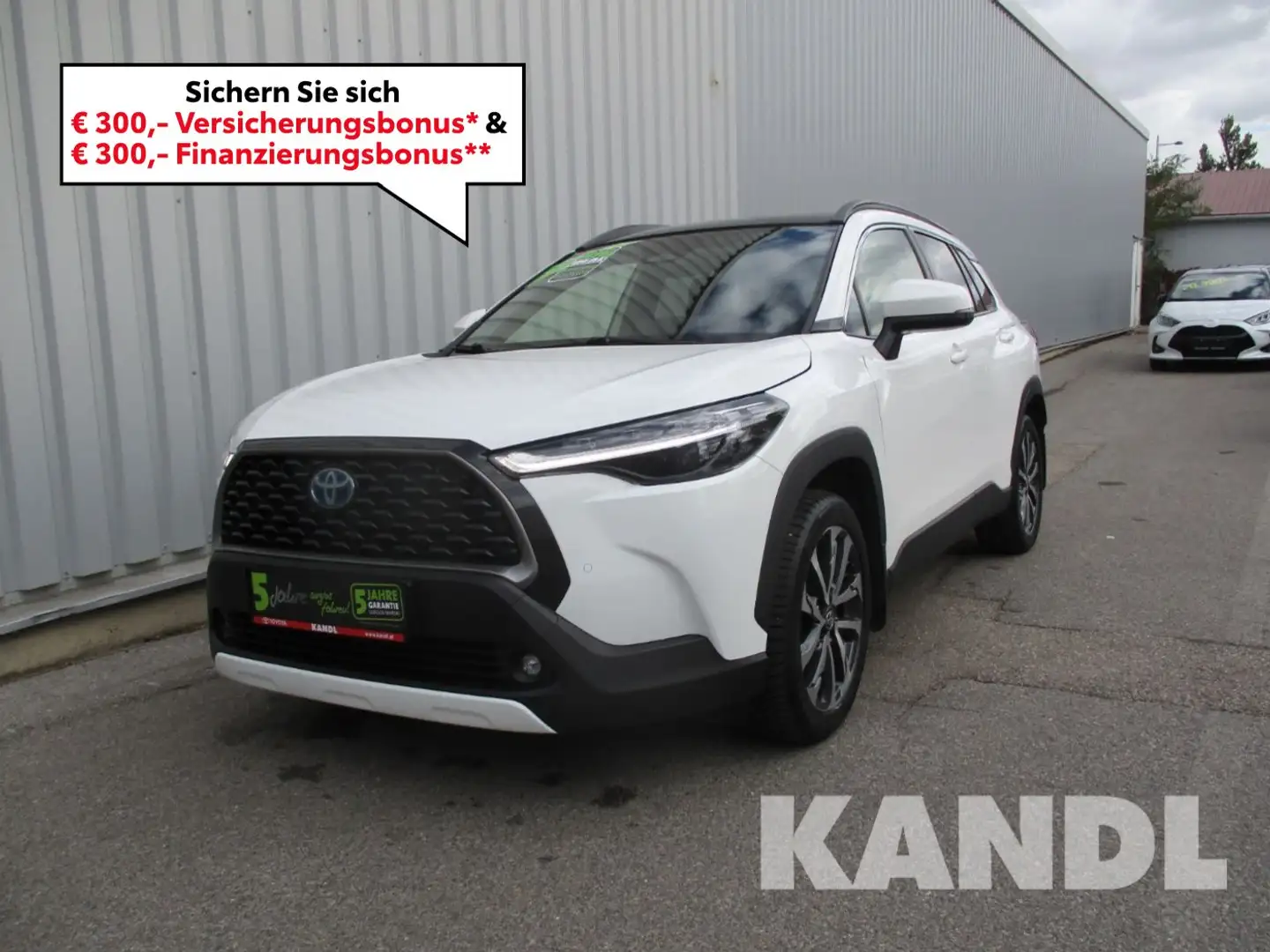 Toyota Corolla Cross 2.0 FWD Design ACC+LED+Navi+SHZ+LM Weiß - 1