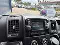 Peugeot Boxer 335 2.0 BlueHDI L3H2 Pro DC | 2 zitplaatsen rechts Zwart - thumbnail 25