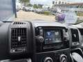 Peugeot Boxer 335 2.0 BlueHDI L3H2 Pro DC | 2 zitplaatsen rechts Zwart - thumbnail 24