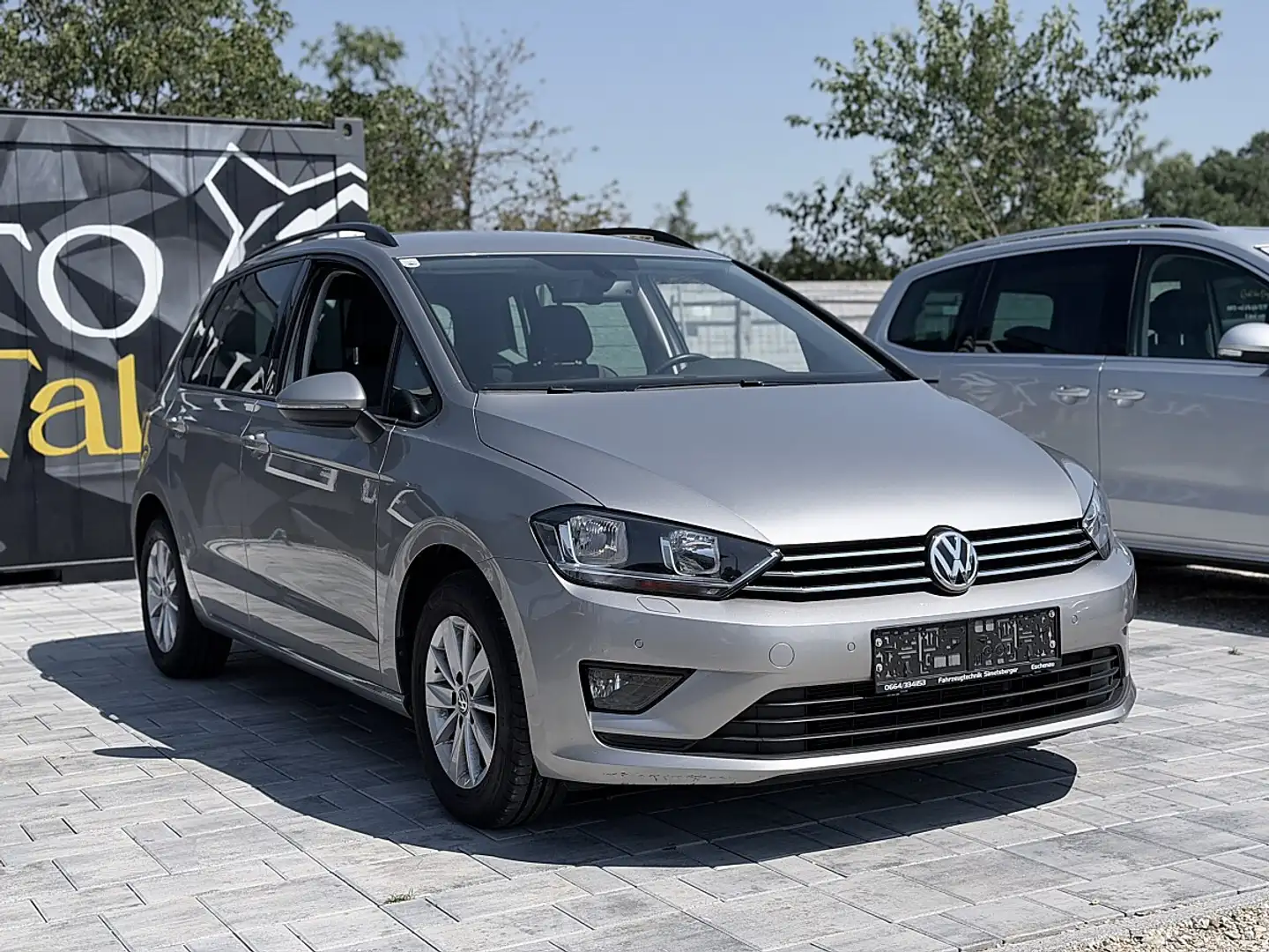 Volkswagen Golf Sportsvan Rabbit BMT 1,2 TSI DSG Grau - 1