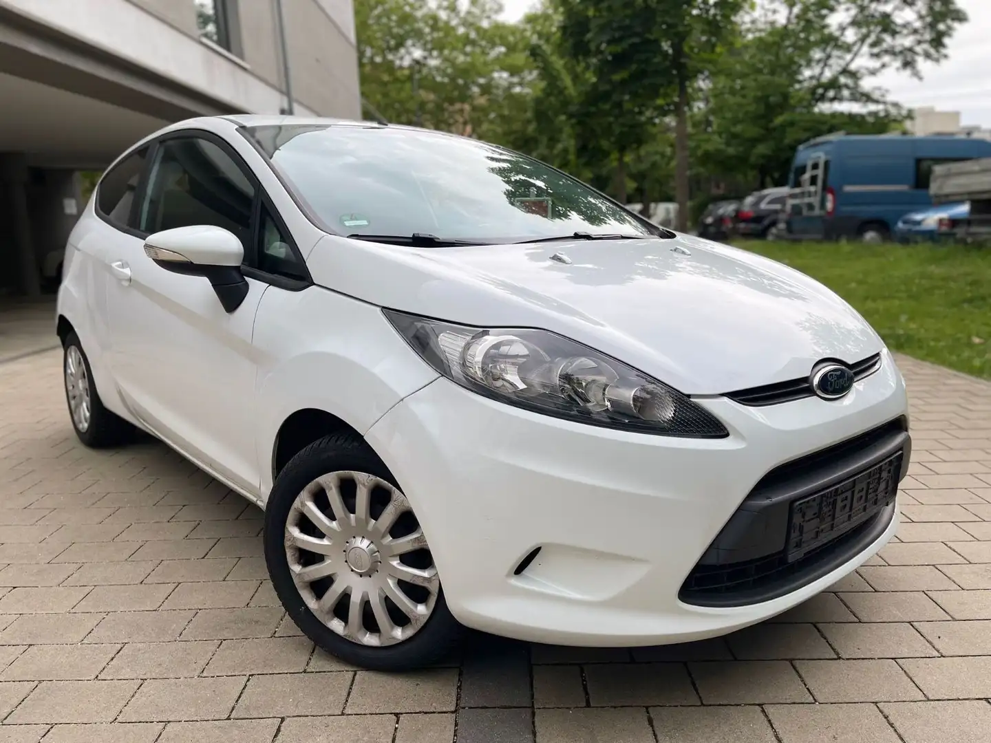 Ford Fiesta Trend*Klimaanlage*TÜV 2026*100.000KM Weiß - 2