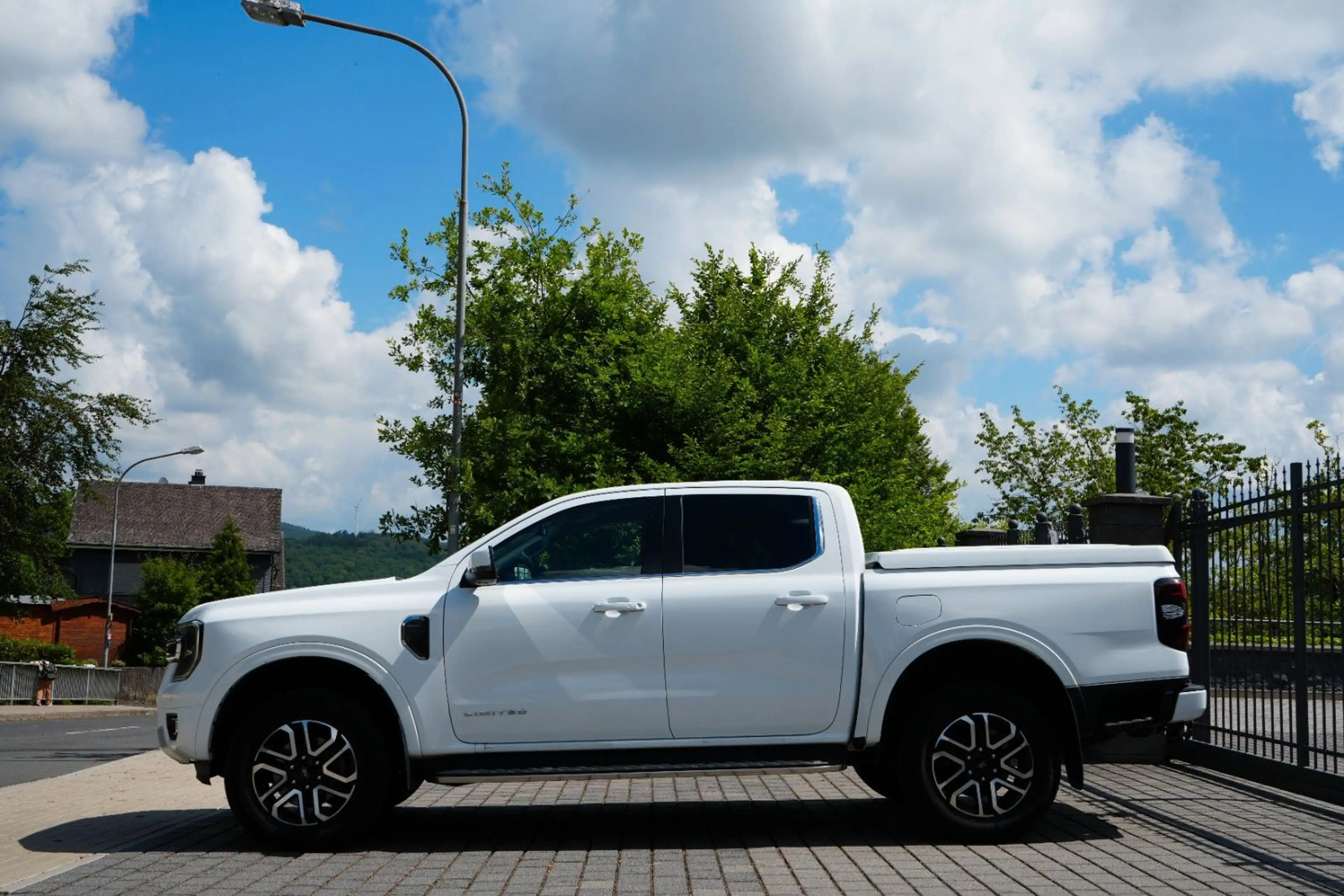 Ford Ranger Limited 2.0TDCi 4x4 Doppel/Laudehaube/1.H — photo 4