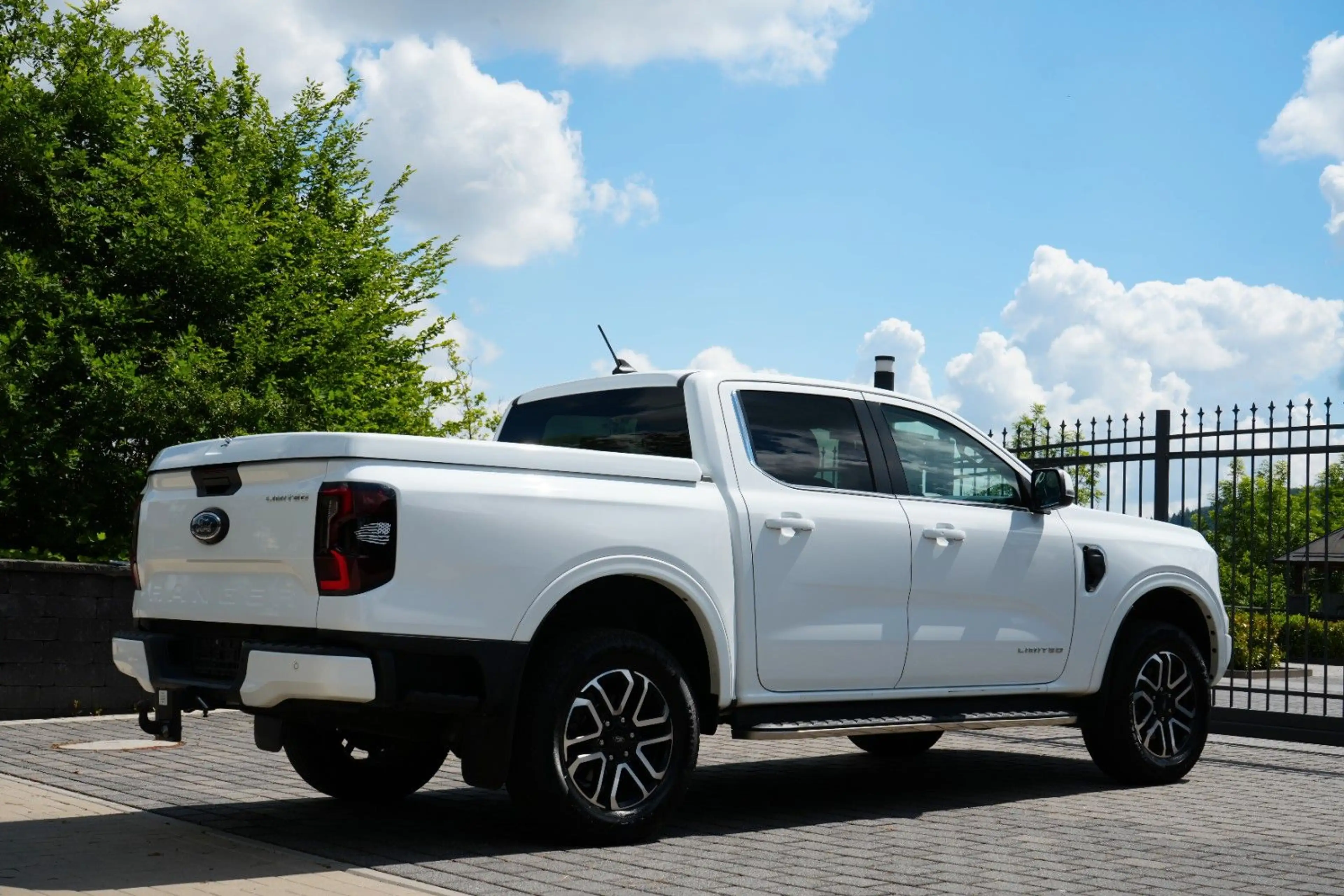 Ford Ranger Limited 2.0TDCi 4x4 Doppel/Laudehaube/1.H — photo 7