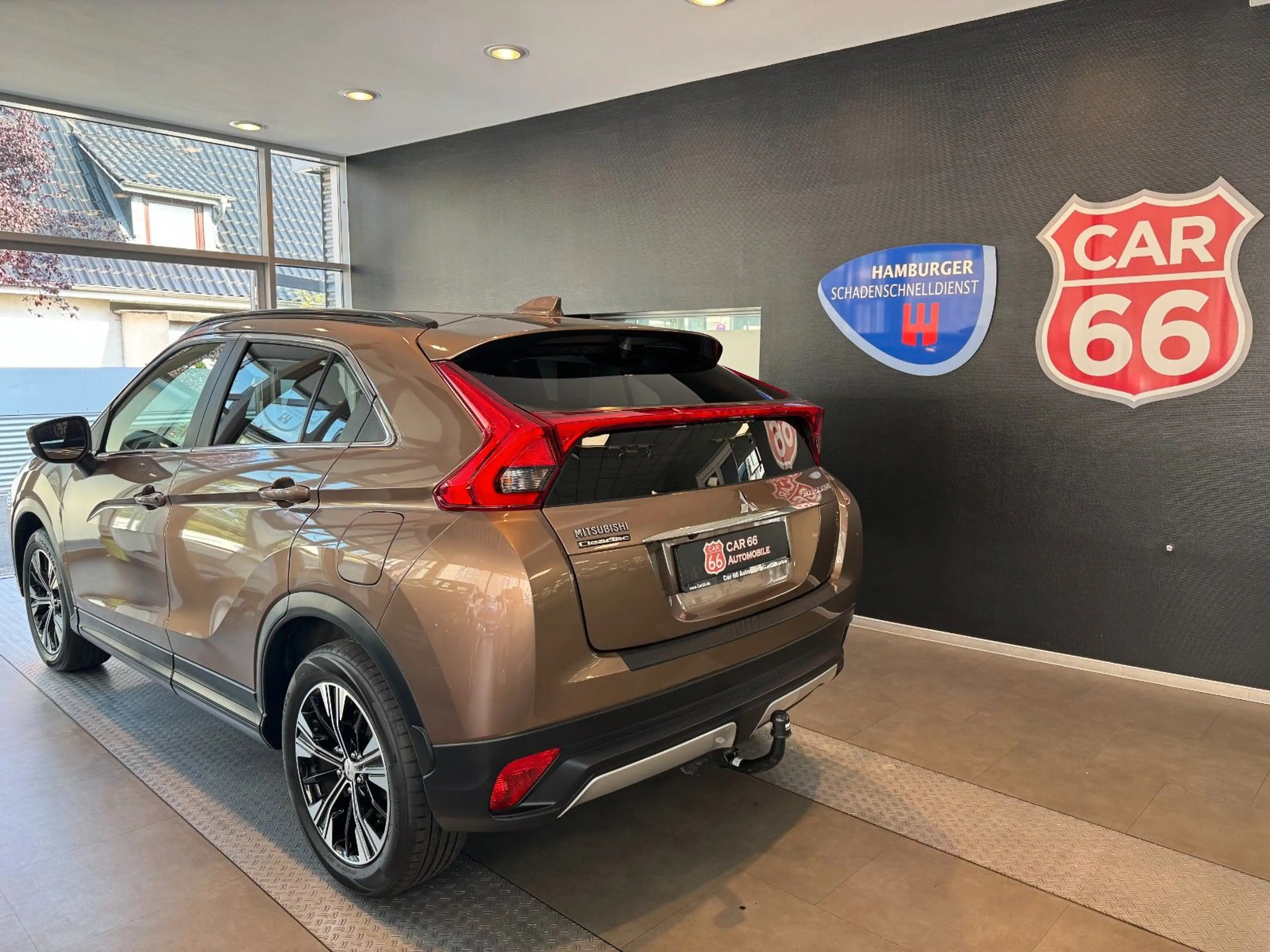 Mitsubishi Eclipse Cross Diamant Edition 2WD — photo 4