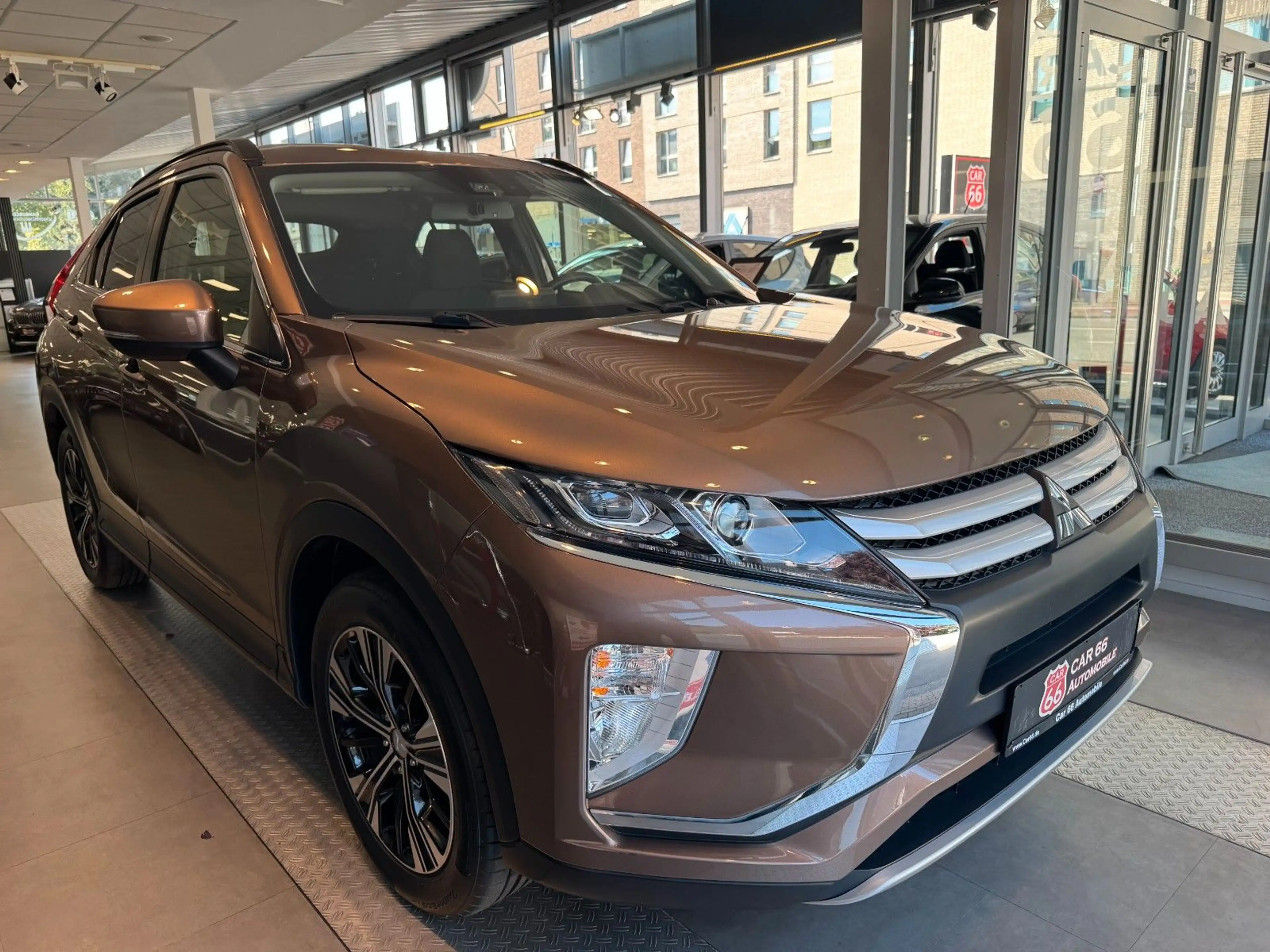 Mitsubishi Eclipse Cross Diamant Edition 2WD — photo 3
