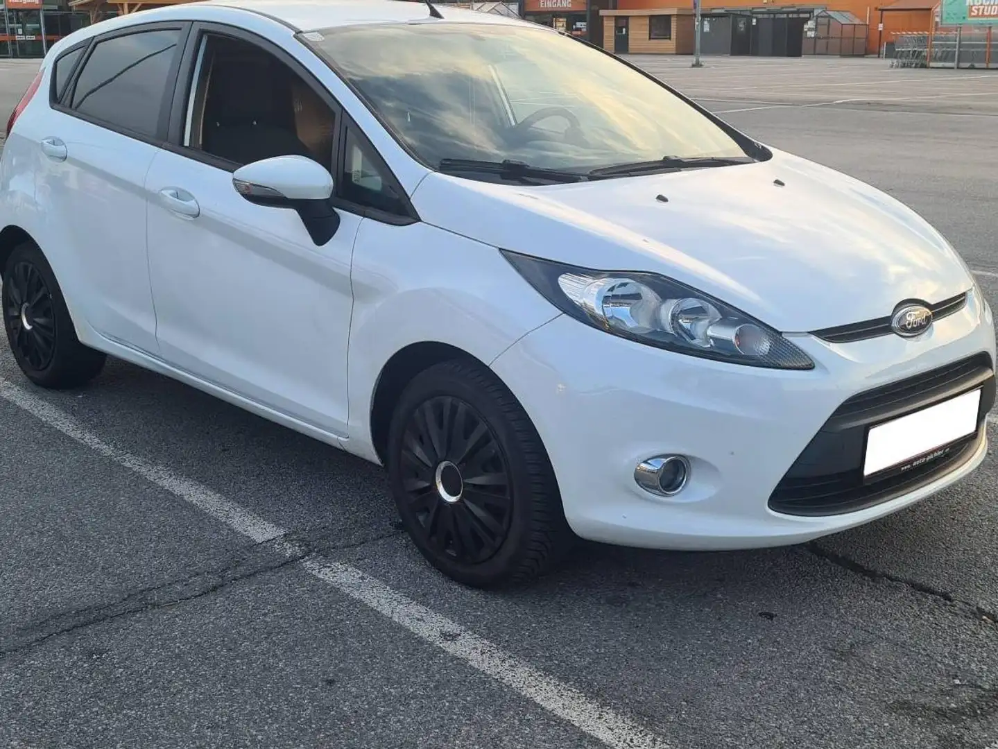 Ford Fiesta Fiesta Iconic 1,25 Iconic Weiß - 1